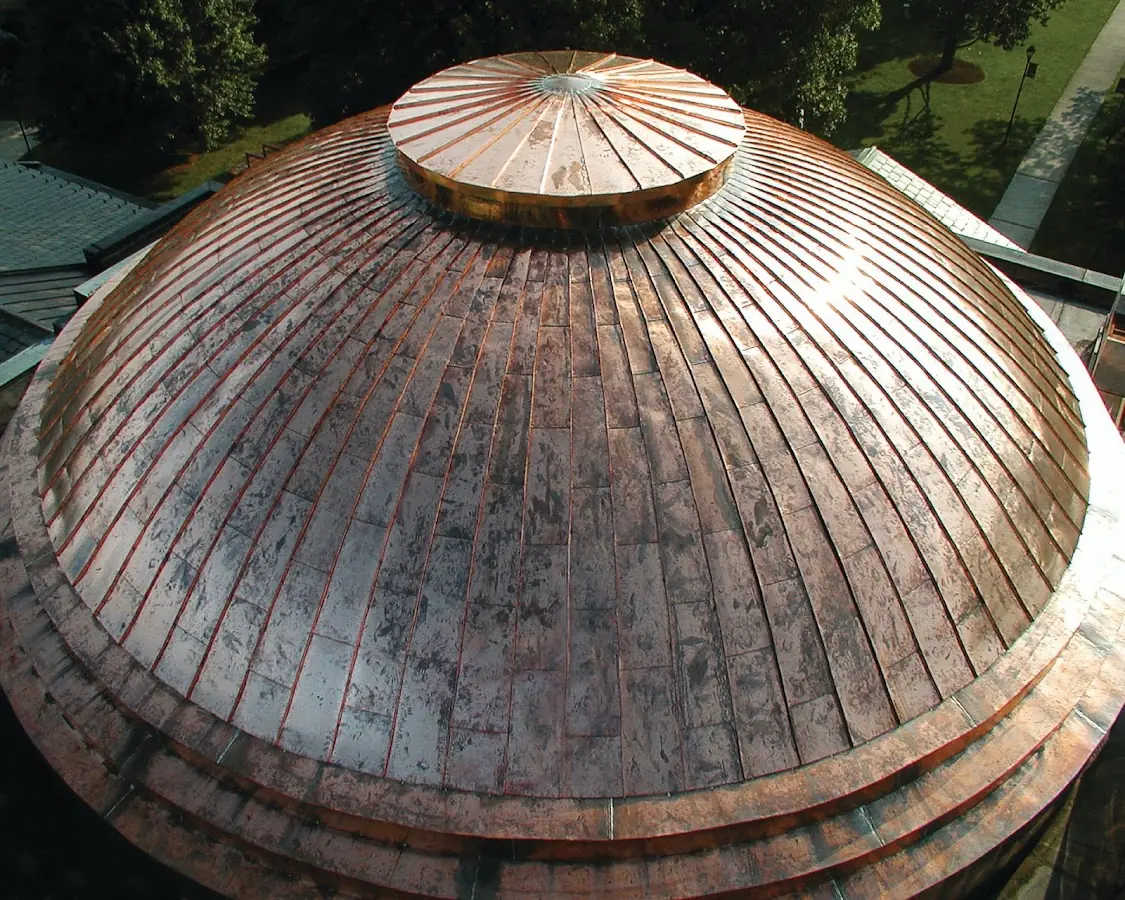 Craftsman Roofing crew installing a new roof in Du Quoin